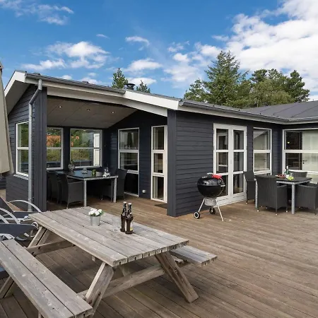 Omar - 1-0km From The Sea In Western Jutland By Interhome